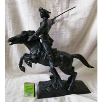 Большая статуэтка "Салават Юлаев" . Чугунное литьё. СЧЗ, СССР.