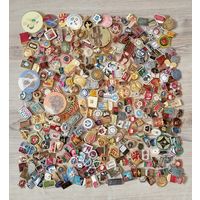 Большой лот значков. С рубля, без минимальной цены.