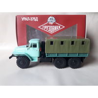 УРАЛ-375Д Деагостини 1:43 Автолегенды СССР грузовики #43 Deagostini