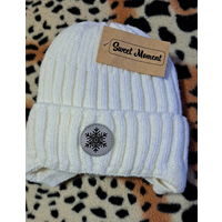 Шапка белая зимняя на девочку 6-10лет, новая, размер 53-56