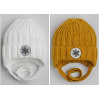 Шапки зимние на 6-10лет, новые-2шт