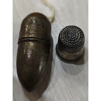 Антикварный набор - наперсток (серебро) игольница (медная) СССР 1940г.