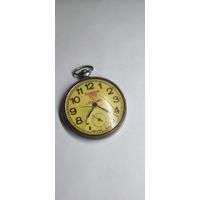 Часы молния . Редкий циферблат ! Идут ! С рубля без МЦ. Много лотов с рубля без МЦ.