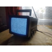 Продам телевизор малогабаритный Калибр 2/2