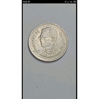 Тайланд 1 бат 2004 года .