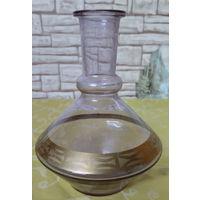 Винтажный графин из богемского стекла с золотистым узором эпохи СССР, без пробки.