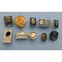 Значки. Писатели.