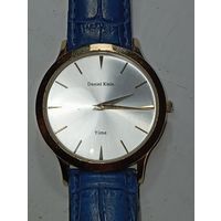 Часы кварцевые , Daniel  Klein , браслет от часов OMEGA . Батарейка поставлена !
