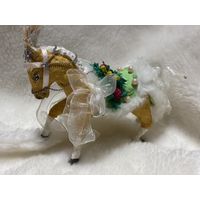 Игрушка на елку из ваты