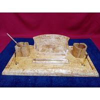 С рубля без мц. набор письменный из карельской березы. 45х23х10см.