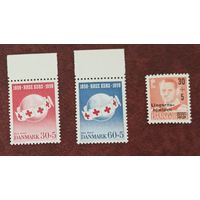 Дания**  Красный крест 2 полные сери без наклеек и их следов