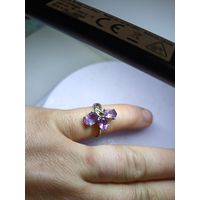 С рубля без мц. кольцо "фиолетовые листики", зубр 925пр. диам примерно 1.7см. на тонкий пальчик.