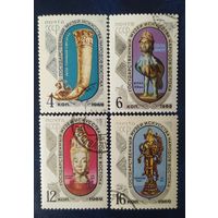 СССР 1969 музей искусств, 4 из 5, клей.