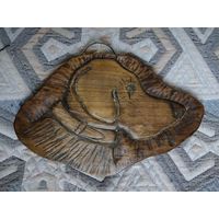 Панно,деревянное, резьба, "Собака". Отличное