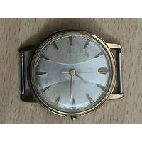 Часы позолоченые