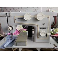 Швейная машина