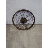 Колесо от мотоцикла