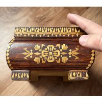 Шкатулка старая