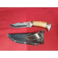 С рубля без мц. нож с поясным чехлом "Скорпион". общая длина рукоятки и полотна 25см