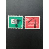 ГДР 1961 Полная серия марок "День почтовой марки" (чистые**) Mi.861-862 каталог 2.20 евро