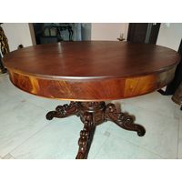 Стол обеденный