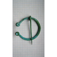 Застежка древняя. Бронза, литье.