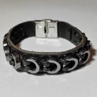 Браслет кожаный "Кольца"