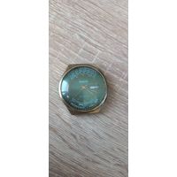 Часы Ракета вечный календарь