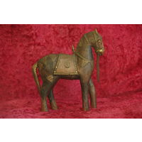 Статуэтка " Лошадь " из дерева и латуни ( восточная работа )  высота 16,5 см , длинна 14 см