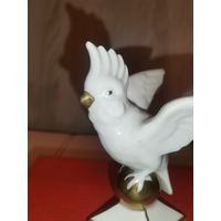Фарфоровая статуэтка "Попугай", "Gerold Porzelan Bavaria Germany", высота 9.5 см., без сколов и трещин.
