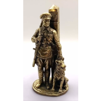 Статуэтка Пограничник с собакой Бронза