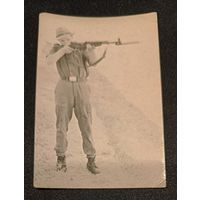 Фото. Солдат. Автомат.