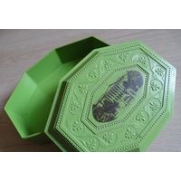 Шкатулка карболитовая Смольный СССР (без верхней крышки) .