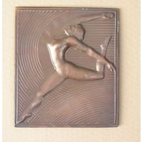 Сувенир картина ГИМНАСТИКА времен СССР металл медь