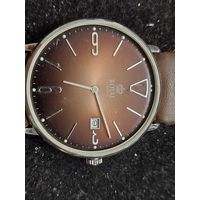 Наручные часы Royal London