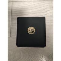 Футляр для часов