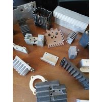 Радиаторы разнообразные, под транзисторы, диоды, микросхемы