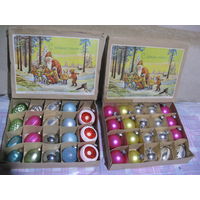 2 коробки ёлочных игрушек производства ГДР лотом