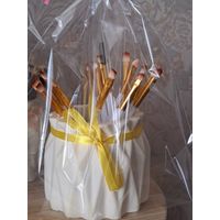 Ваза с кисточками для макияжа (20шт), новые, изделие из гипса