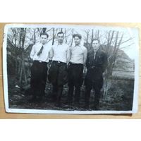 Старое фото