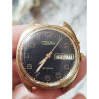 Крупные часы слава,ссср,позолота,хороший цифер,на ходу,календарь рабочий,с рубля