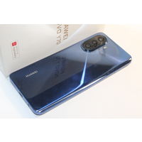 Телефон Huawei nova Y70 4GB/128GB (кристально-синий)