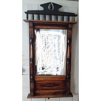 Зеркало в  старинной дубовой  раме.  В ремонт !