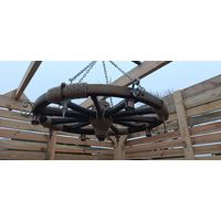 Светильник из старинного колеса
