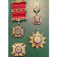 Массоны. Комплект из 4-х знаков отличия королевского допотопного ордена буйволов (RAOB)