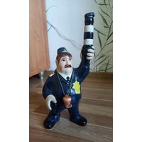 Статуэтка графин гаишник