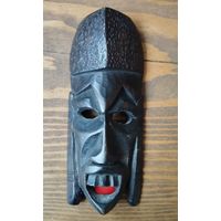 Маска Человек (высота 11.5 см), дерево