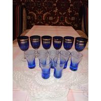 Рюмки синего цвета