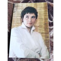 Актриса Лилия Алешникова