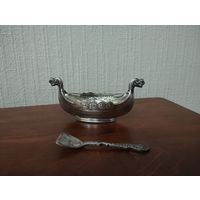 Винтажная солонка, корабль викингов, серебрение, с ложечкой.